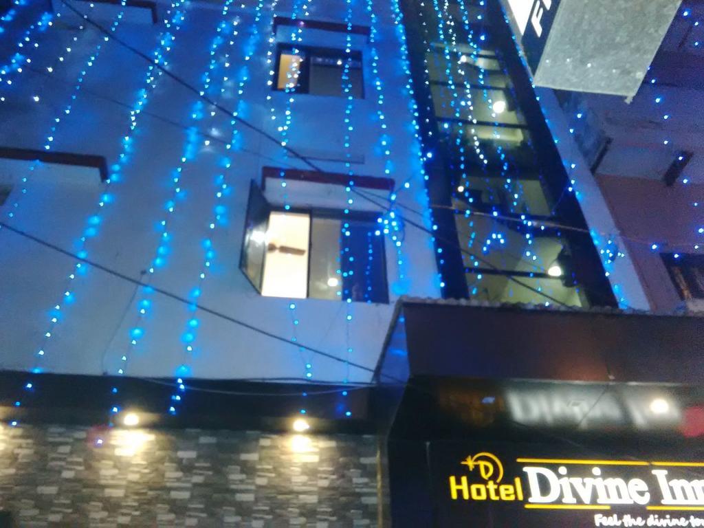 Hotel Divine Inn Varanasi Rom bilde